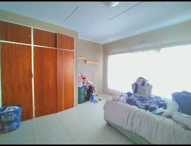6 BEDROOM HOUSE FOR SALE IN BRAKPAN CENTRAL